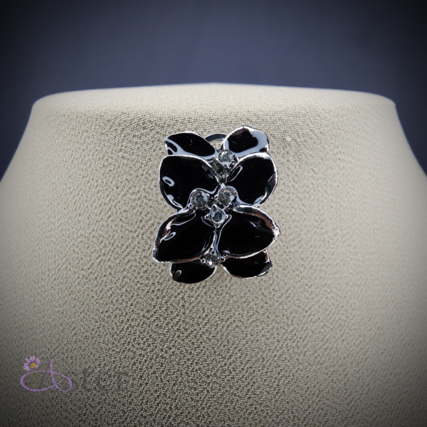 Black Rose - Image 6